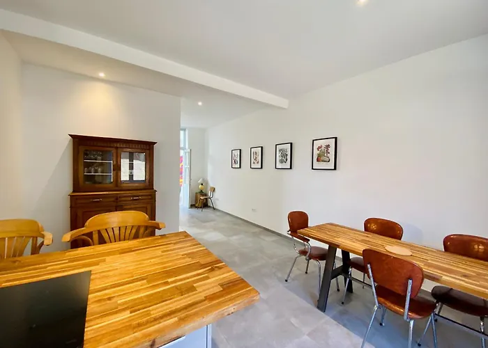 Oasis Urbaine - Spacieux Et Calme Avec Patio *