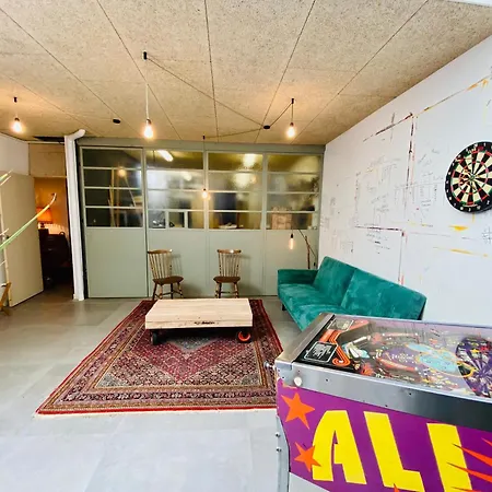 Oasis Urbaine - Spacieux Et Calme Avec Patio Appartamento *